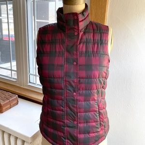 Gap Buffalo Plaid Vest Warmest Vest Size M